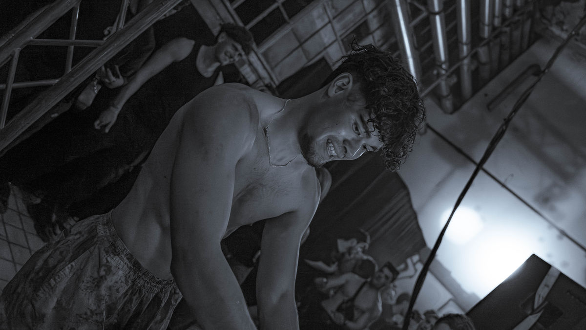 Loading... just a sec